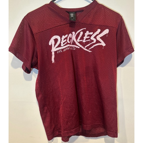 Zumiez Young & Reckless LA Red Basketball Jersey Style V-Neck T-Shirt Size S - Picture 4 of 16